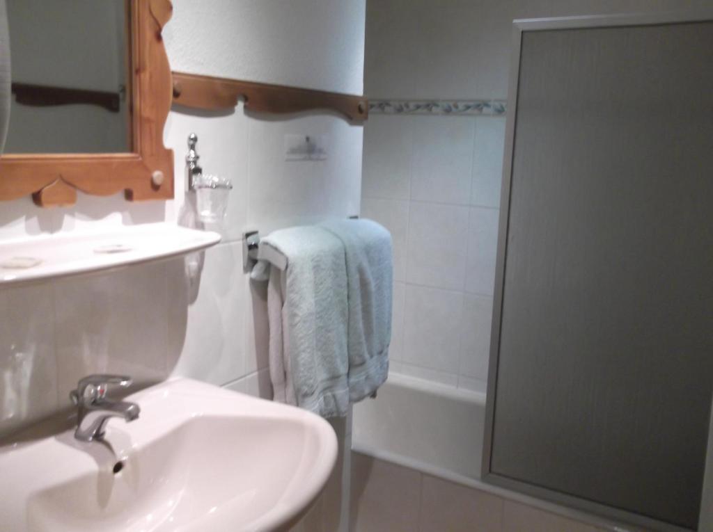 Hotel Les Mottets Aussois Room photo